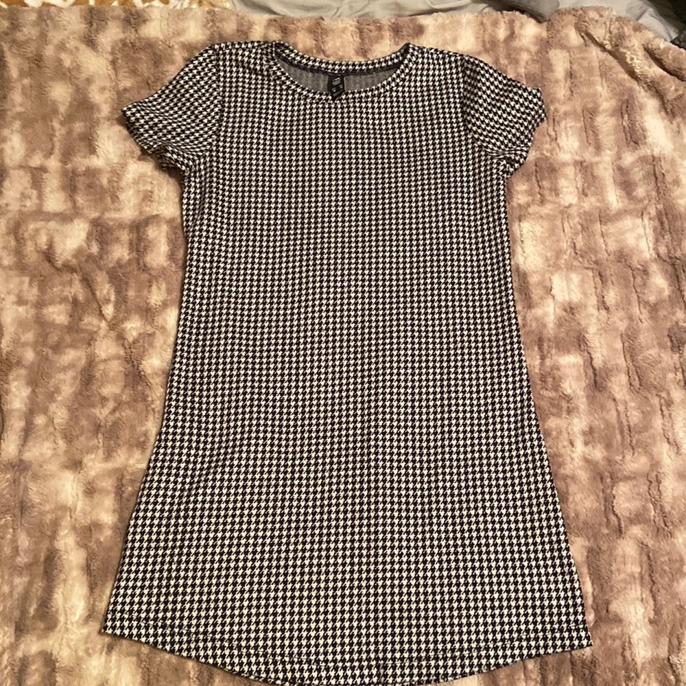 Houndstooth Mini T shirt Dress